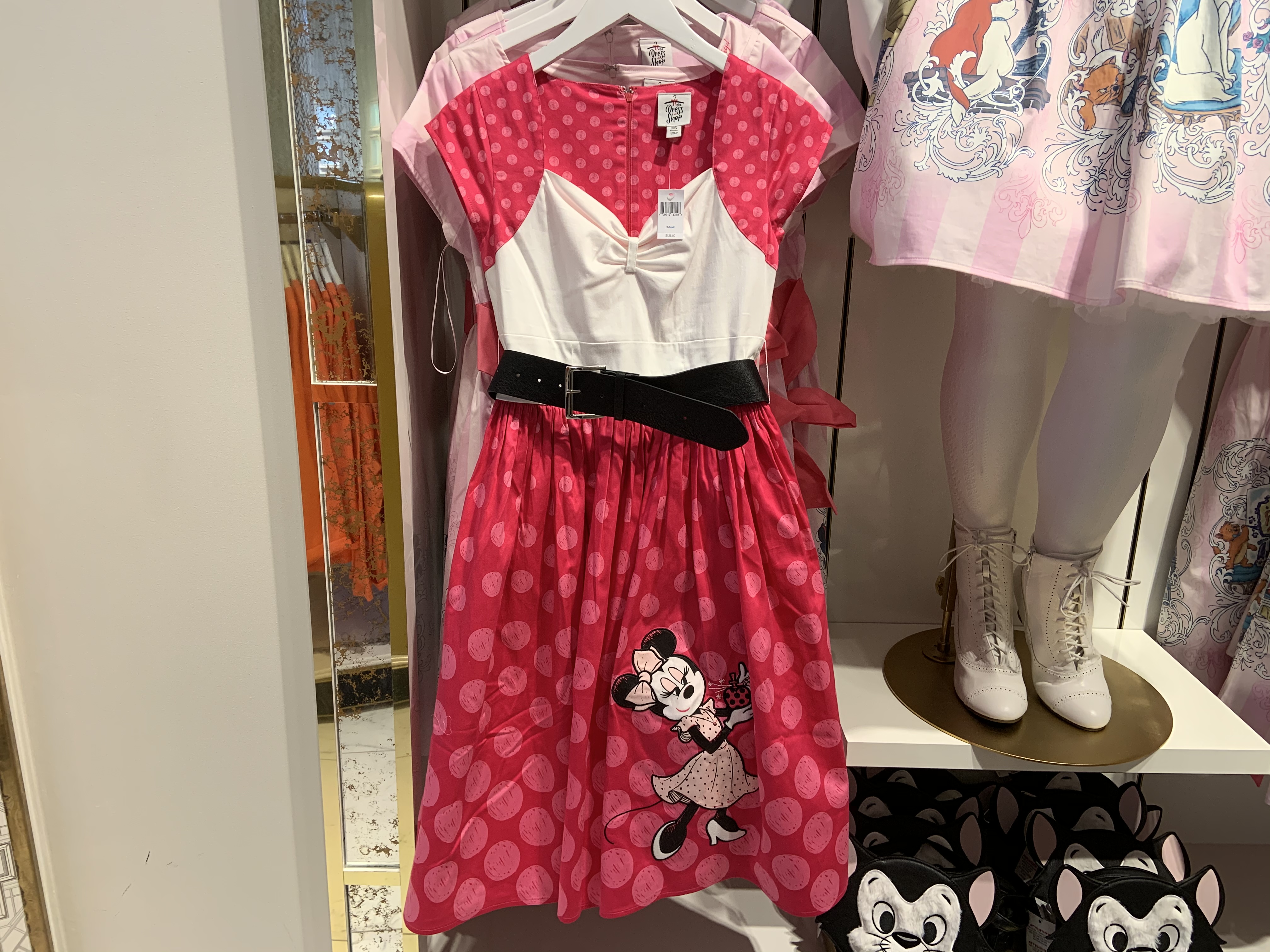 minnie rocks the dots dress