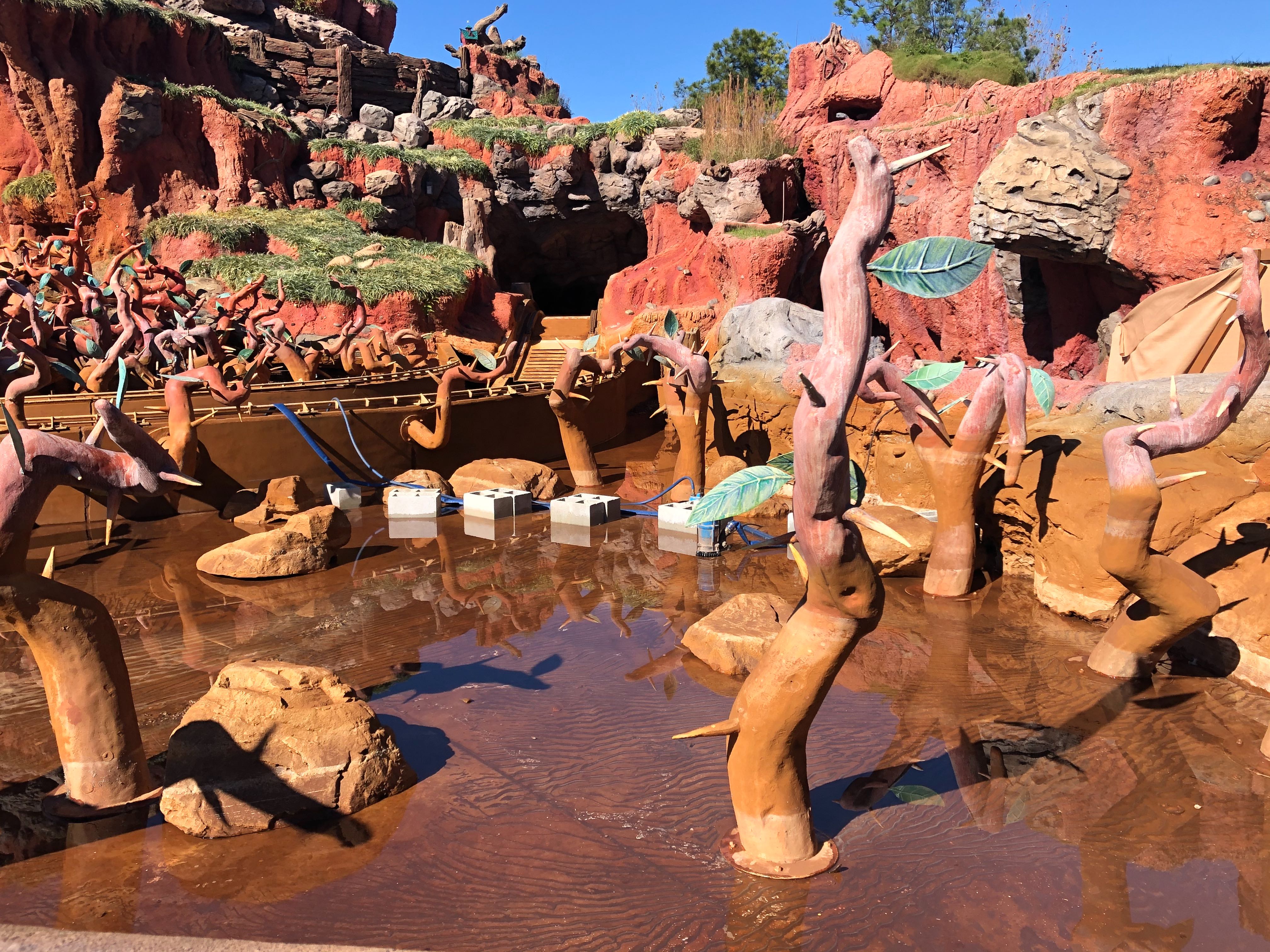 PHOTOS Splash Mountain Closed Off For Annual Refurbishment at the