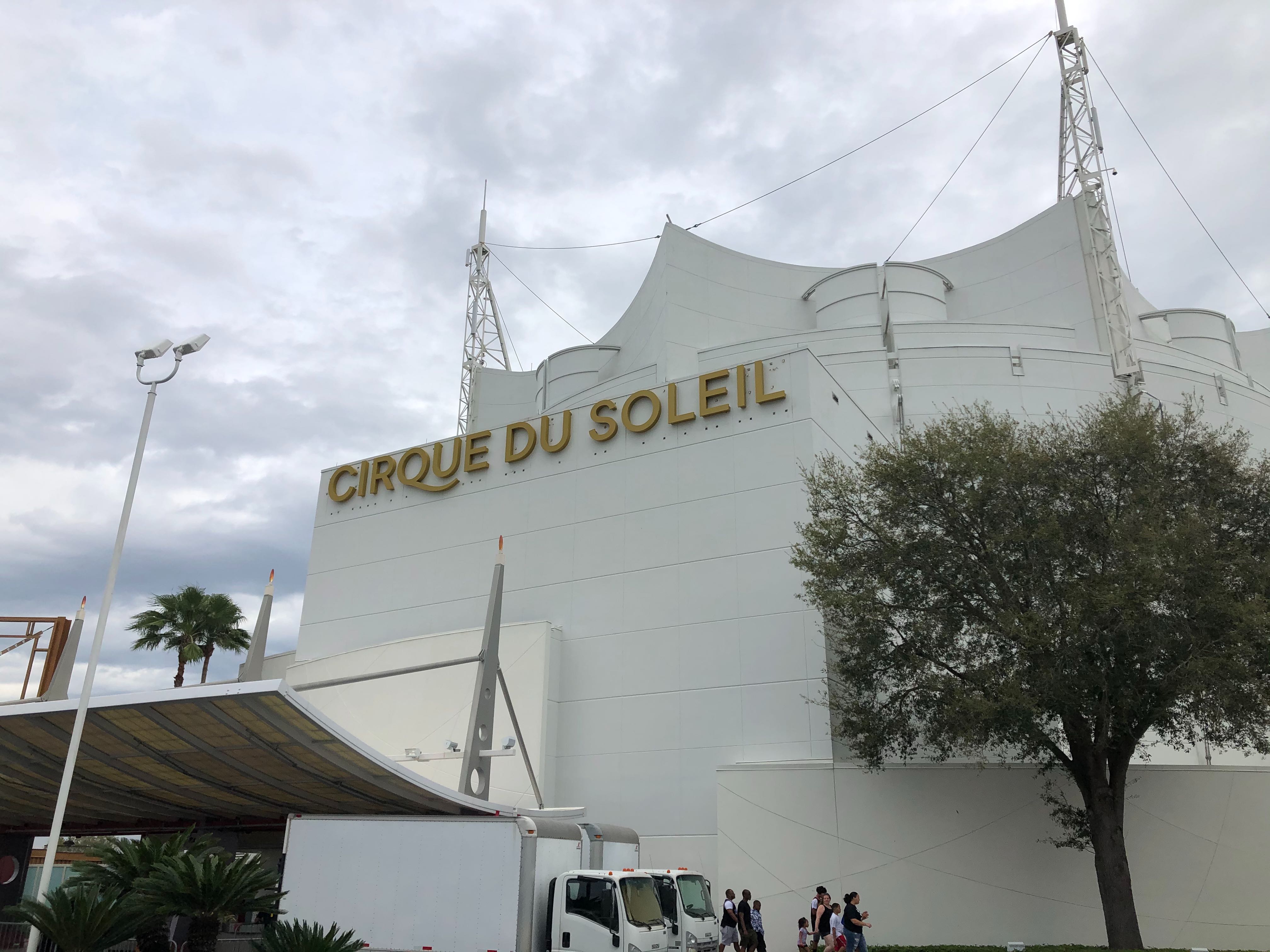 Photos - New Cirque du Soleil and Drawn to Life Signs at 