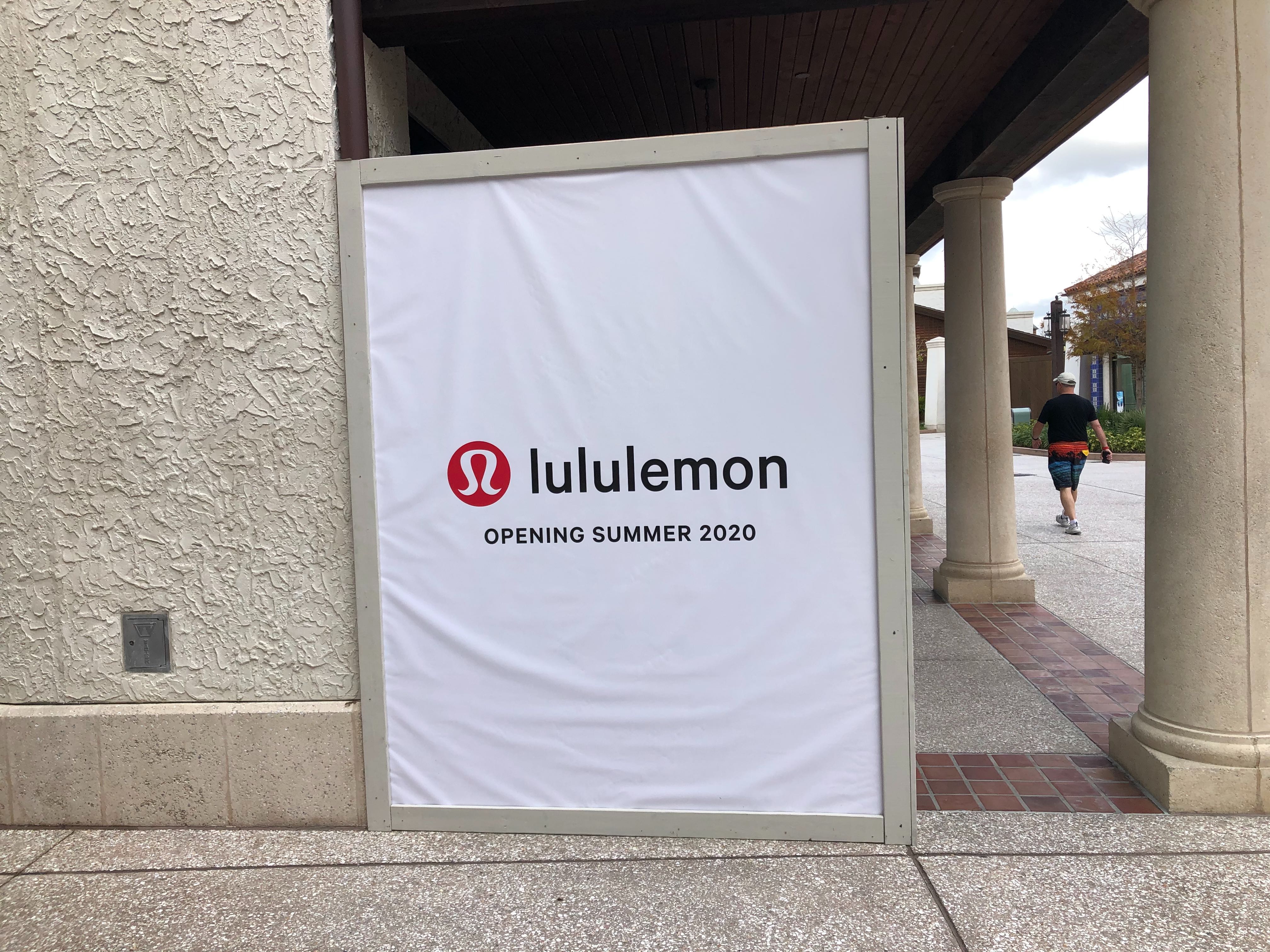 disney springs lululemon