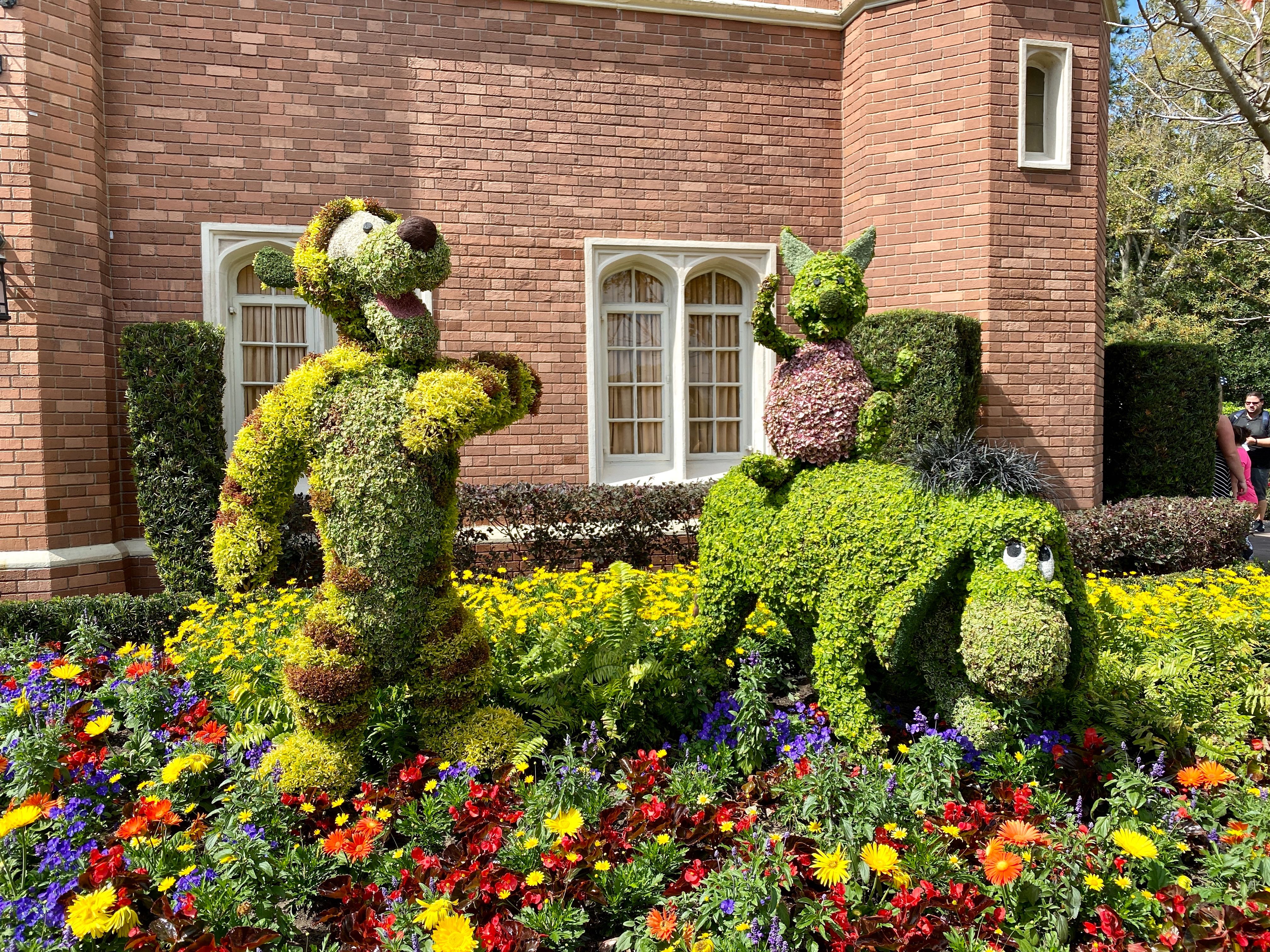 PHOTOS, VIDEO: Tour Every Topiary for the 2020 EPCOT International ...