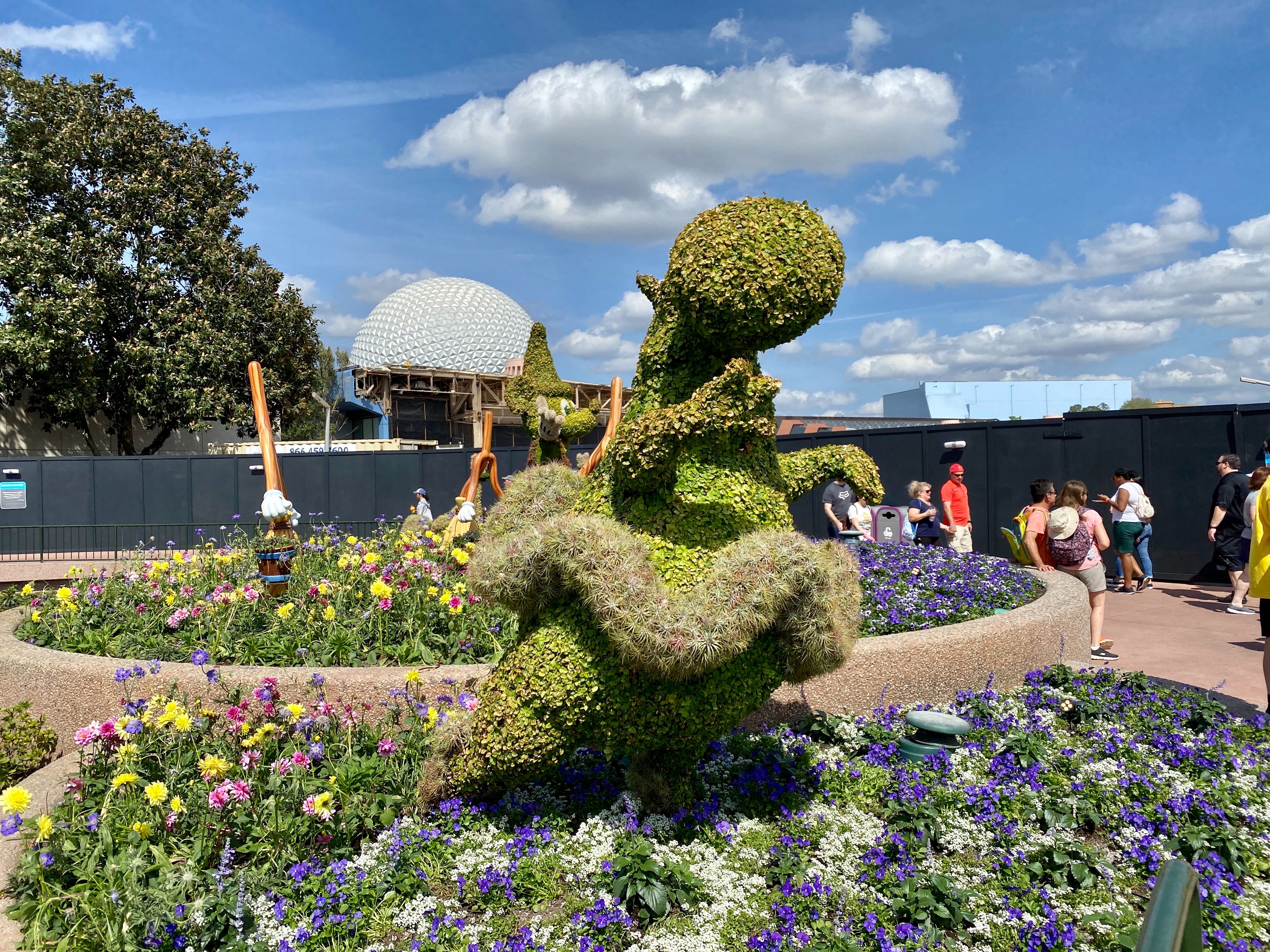 PHOTOS, VIDEO: Tour Every Topiary for the 2020 EPCOT International ...