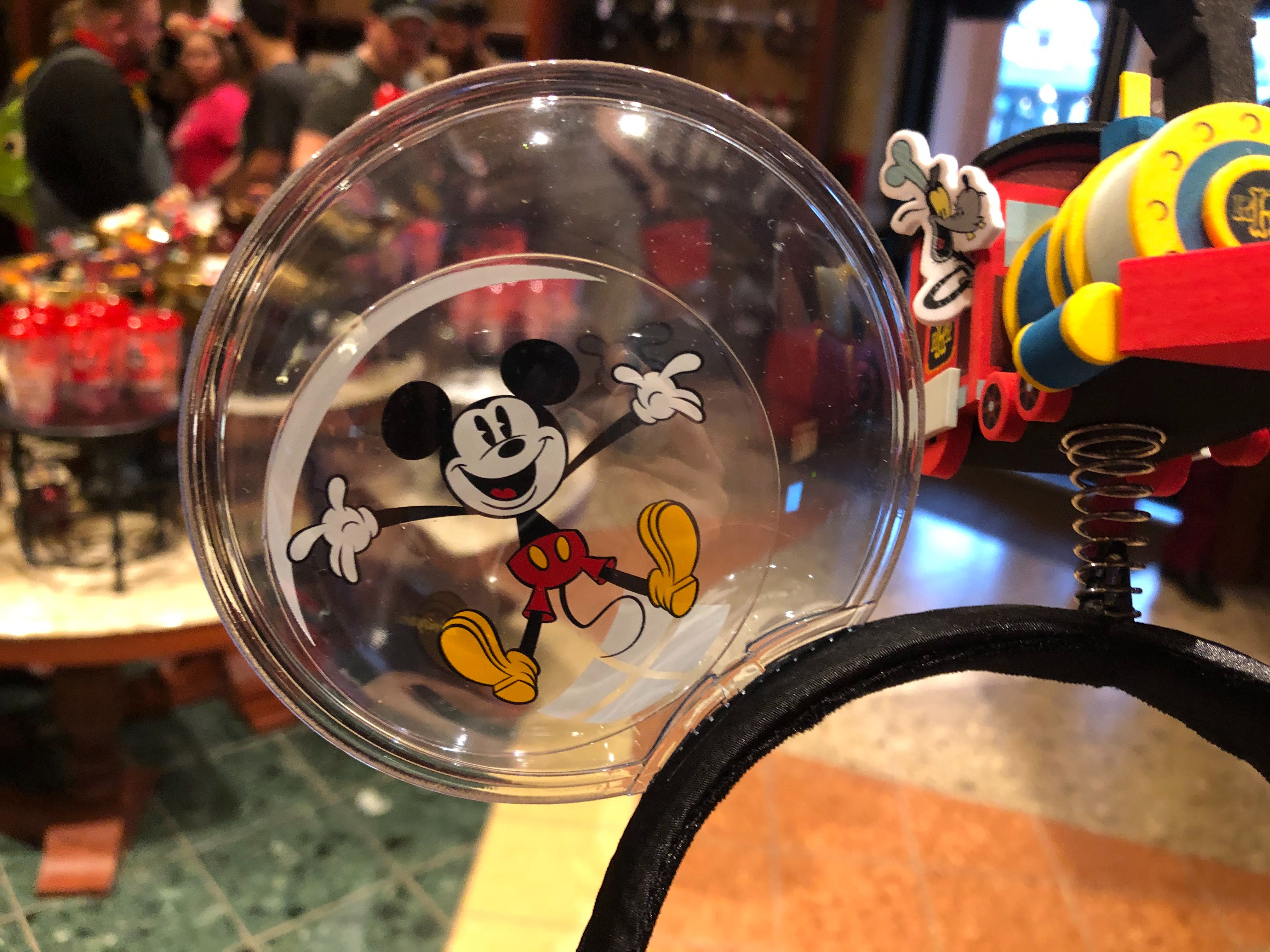 PHOTOS: Every Piece of New Mickey & Minnie's Runaway Railway Opening ...