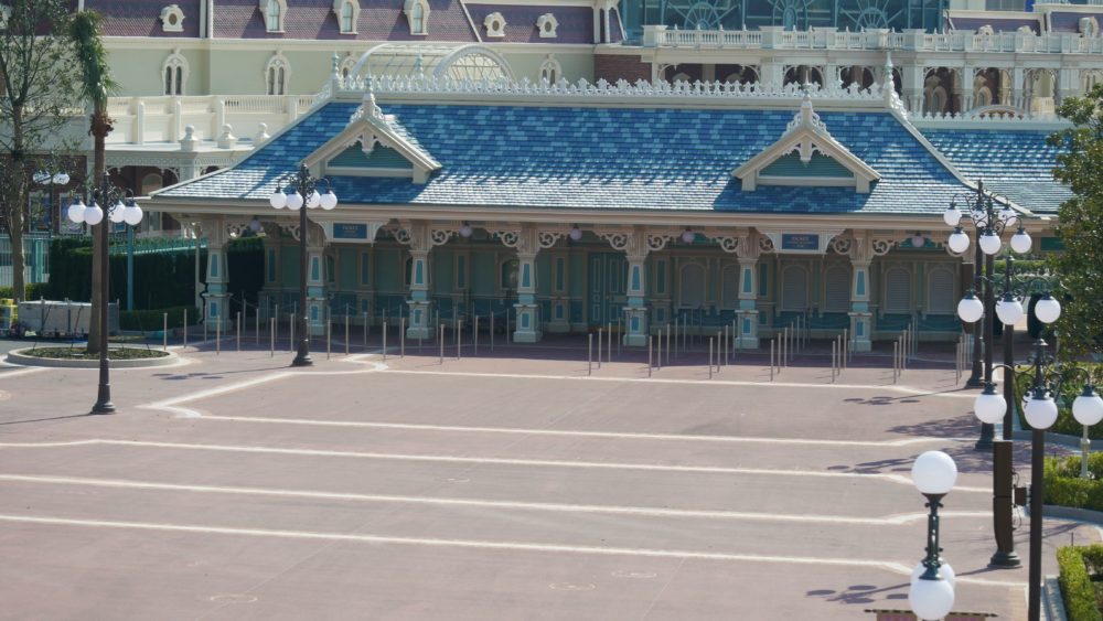 Séquence d'Entrée - Réhabilitation [Tokyo Disneyland] TDL_EntranceComplete_18-1000x563