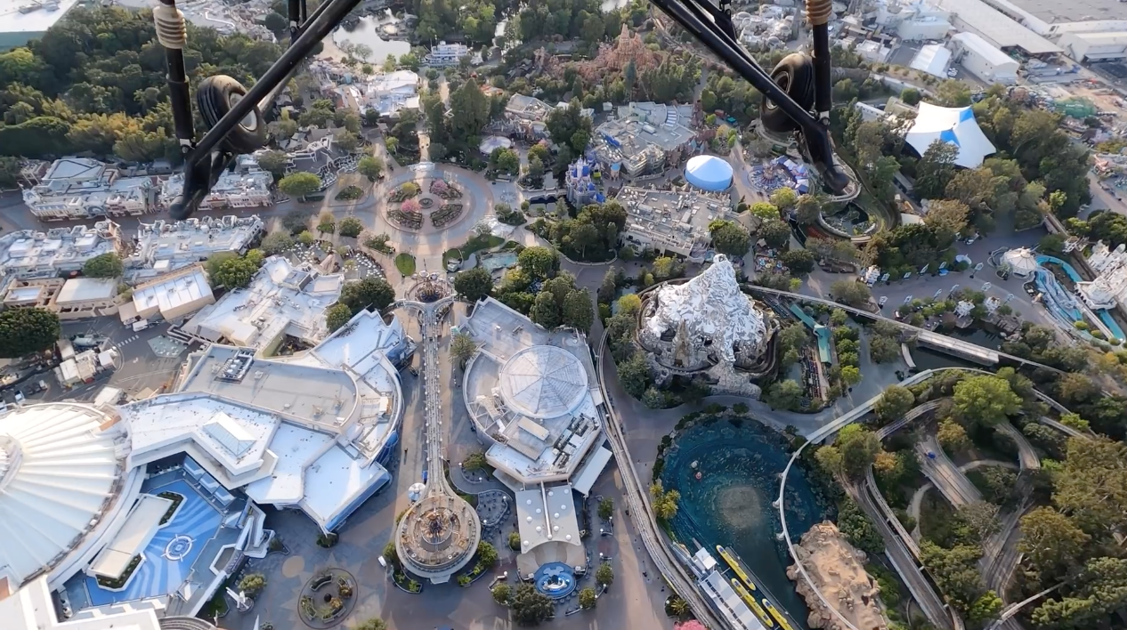 micah muzio helicopter disneyland closure april 2020 1