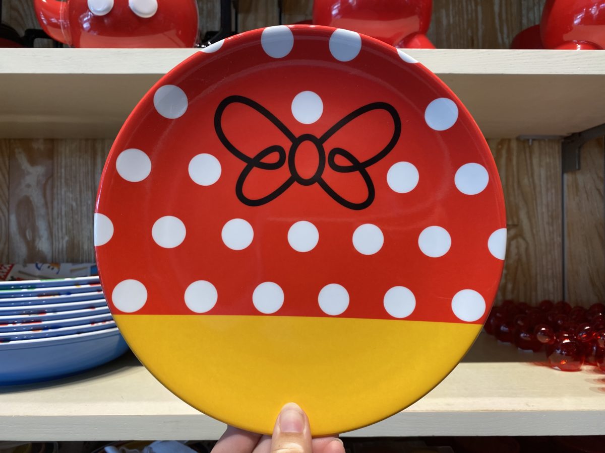 Minnie plate