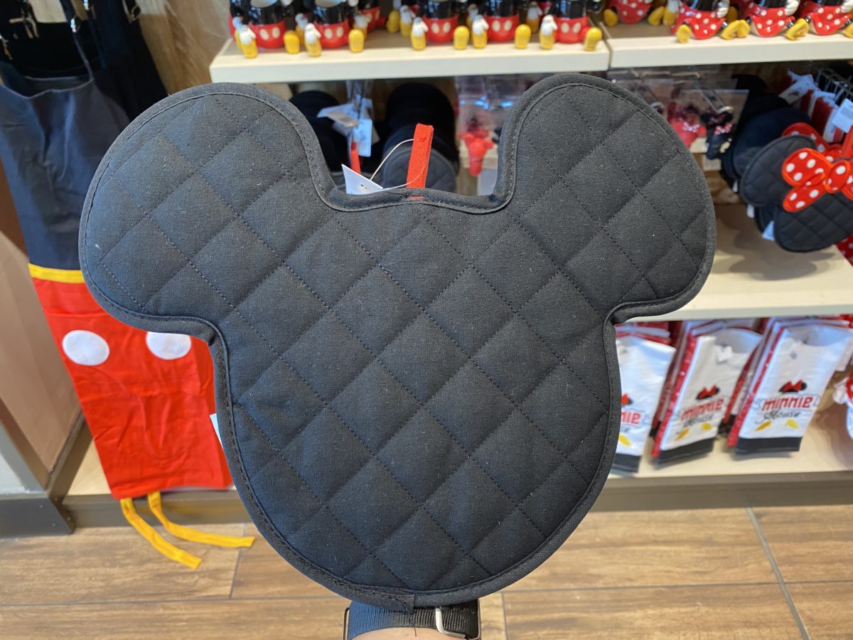 Quilted trivet Mickey