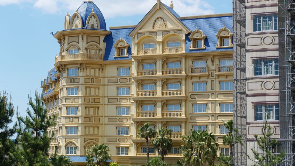 Tokyo Disneyland Hotel