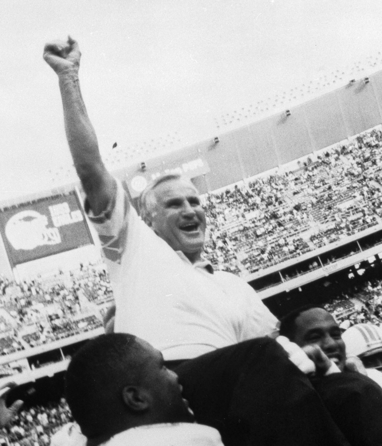 Hall of Fame Coach Don Shula and '72 Miami Dolphins Players Celebrate 40th  Anniversary of Perfect Season at Shula's Steak House at Walt Disney World  Swan and Dolphin Hotel