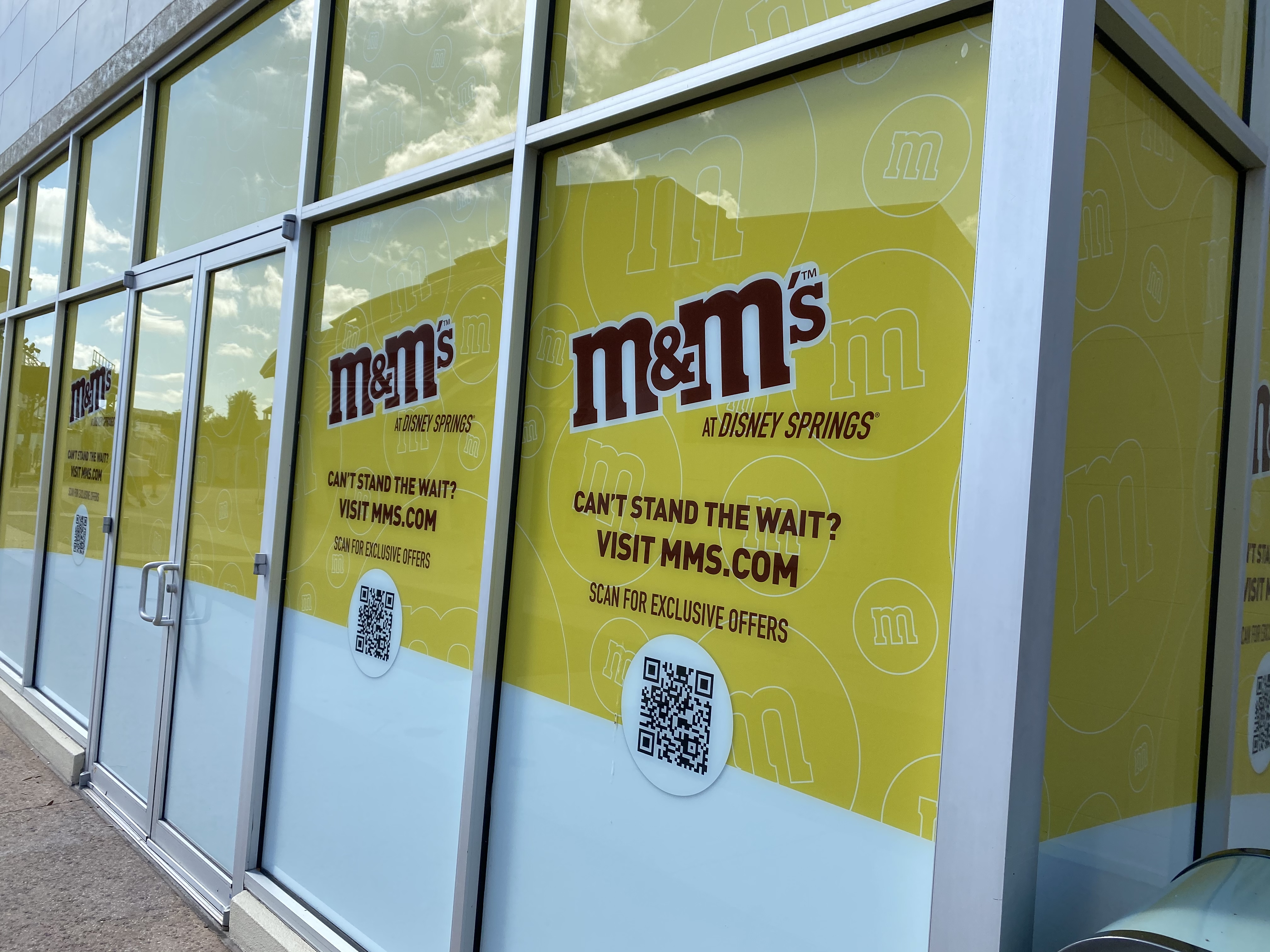 New M&M'S® Store Brings Colorful Moments, More Smiles to Walt