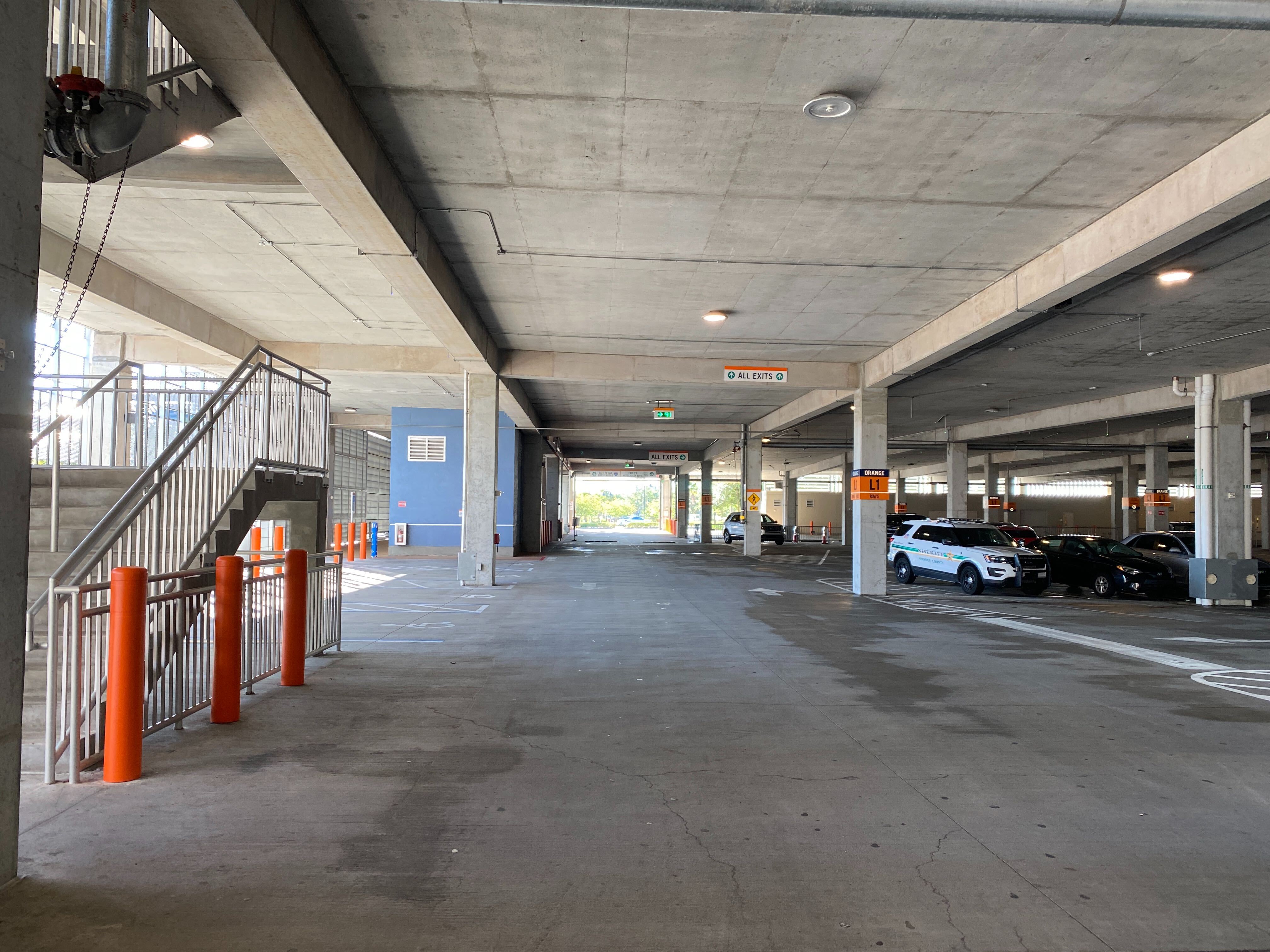 orange garage parking disney springs temperature screening reopening may 20 1
