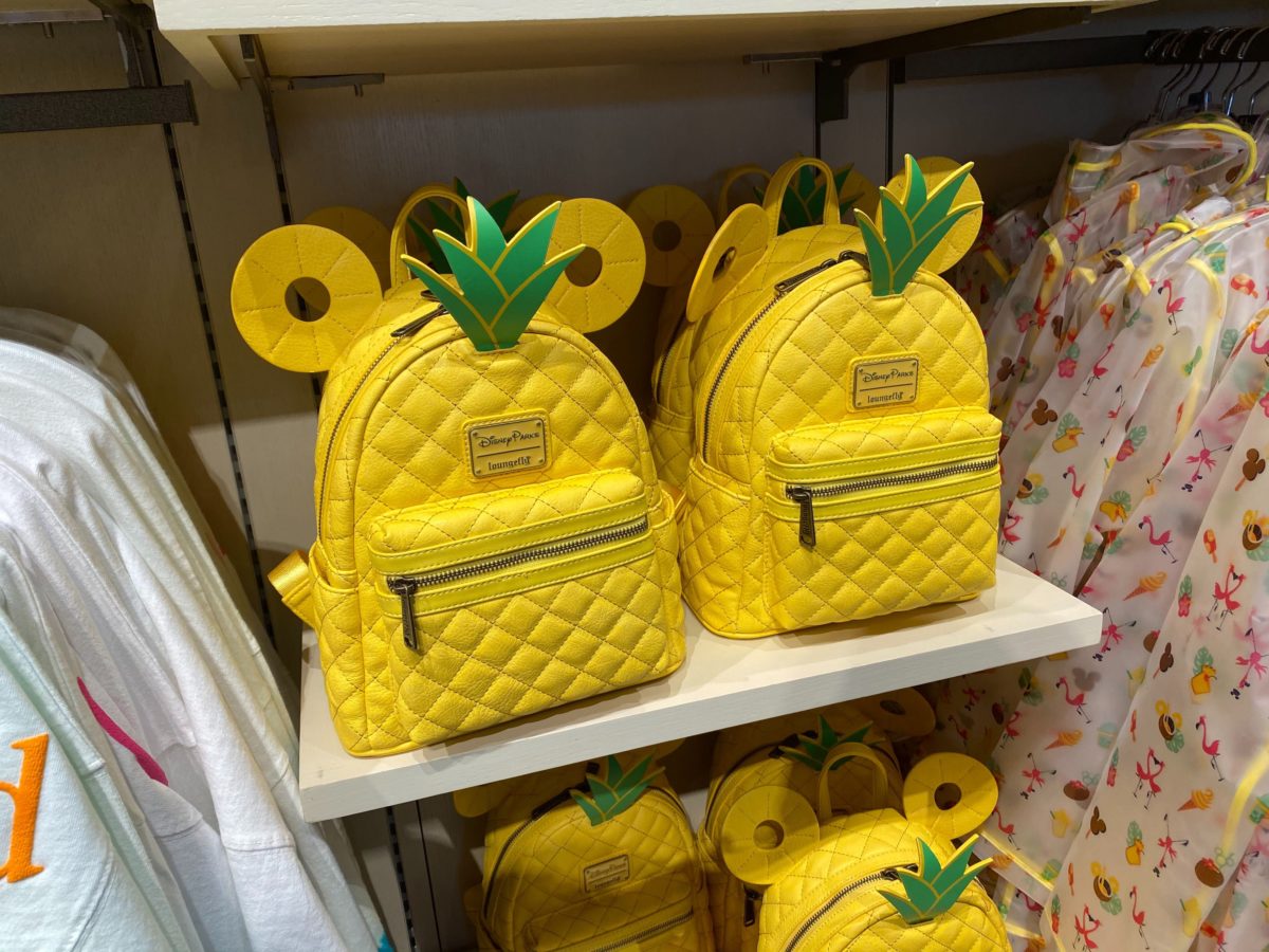 DIY Disney Backpack - Thrifty Pineapple