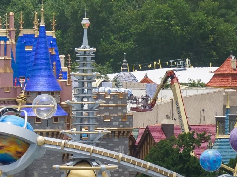 Cinderella Castle Makeover at Magic Kingdom Lift