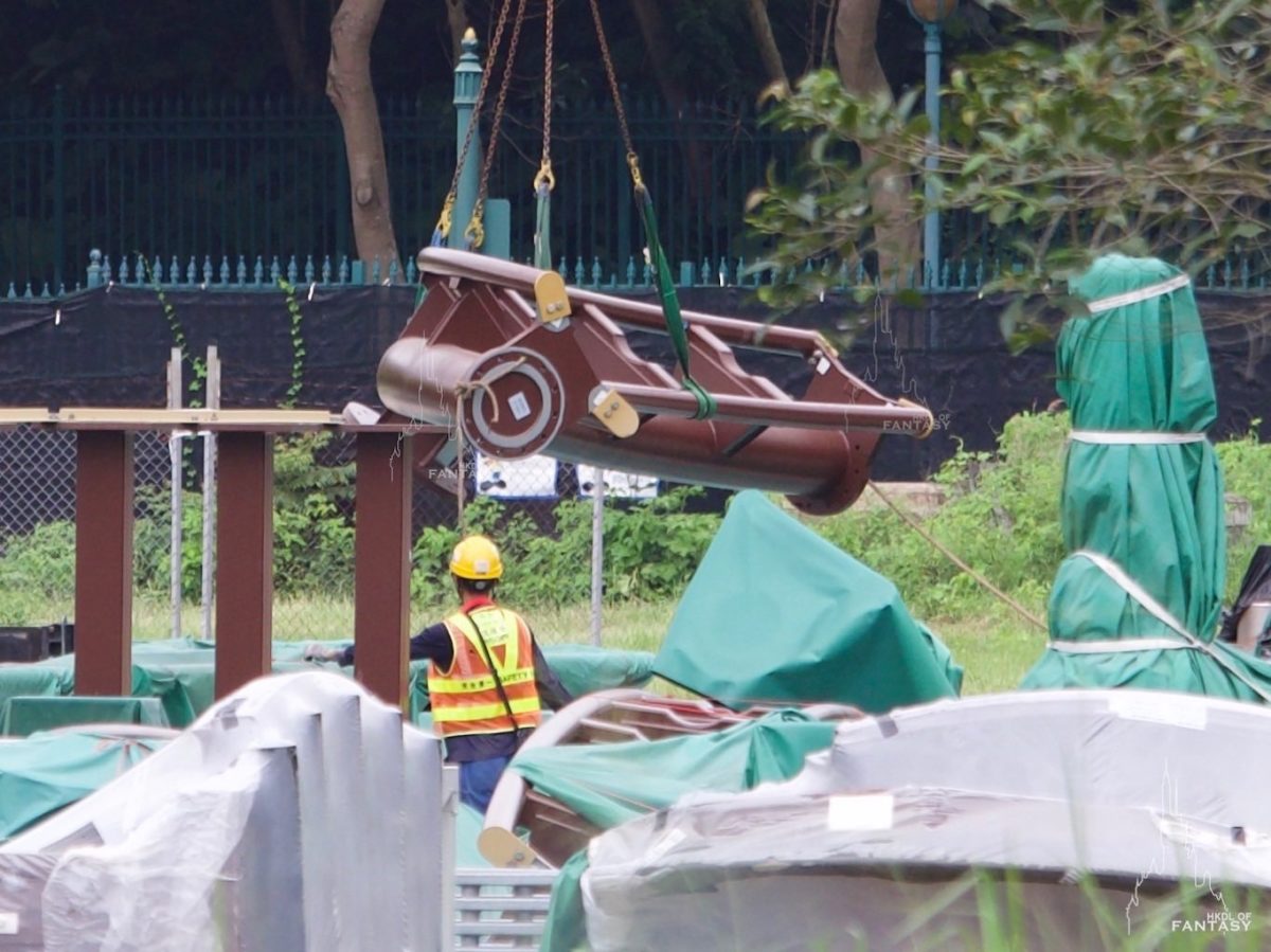 Coaster Tracks for Wandering Oaken's Sliding Sleighs Attraction Spotted  at Hong Kong Disneyland - WDW News Today