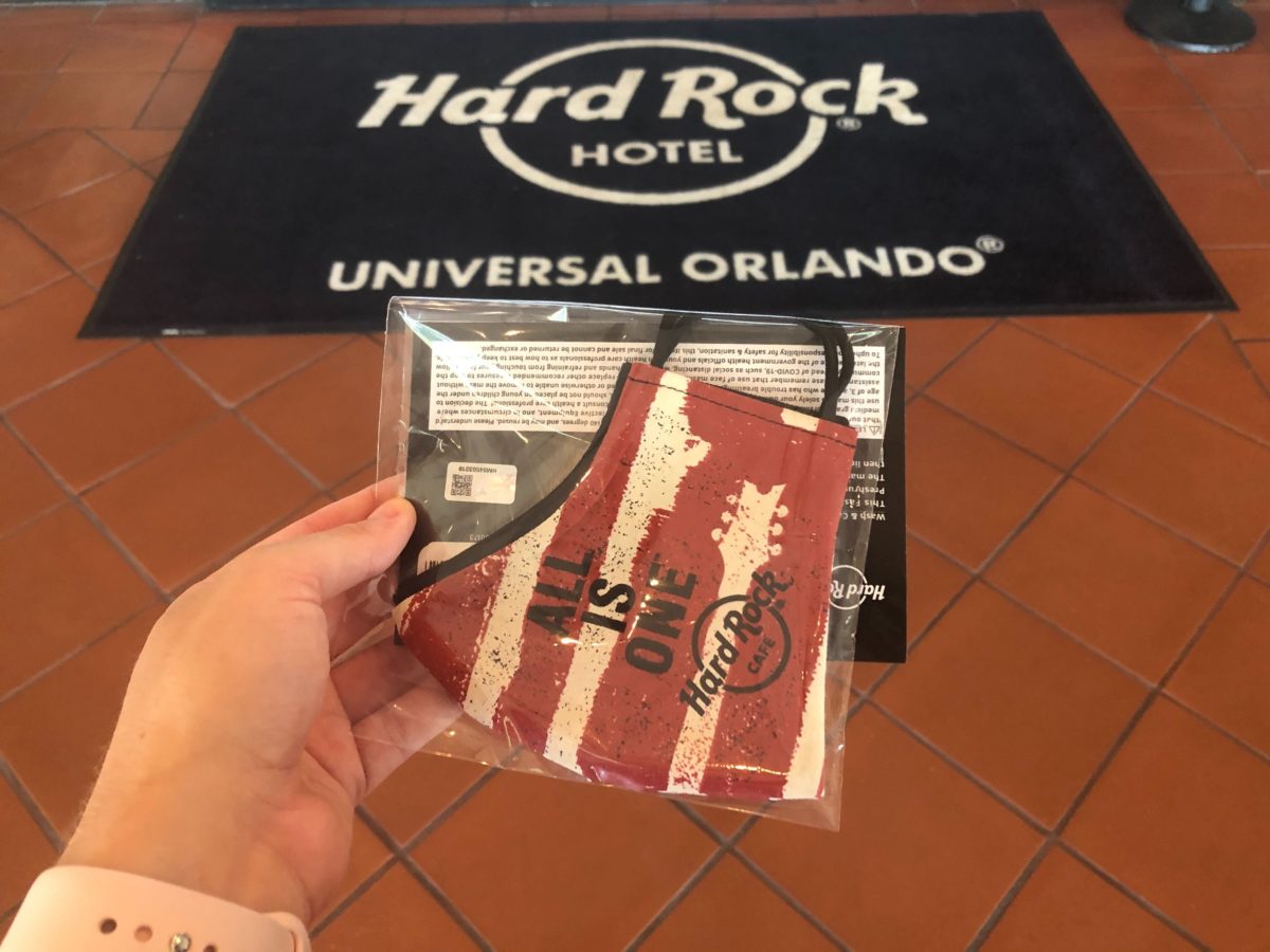 HardRockMaskUniversal 16