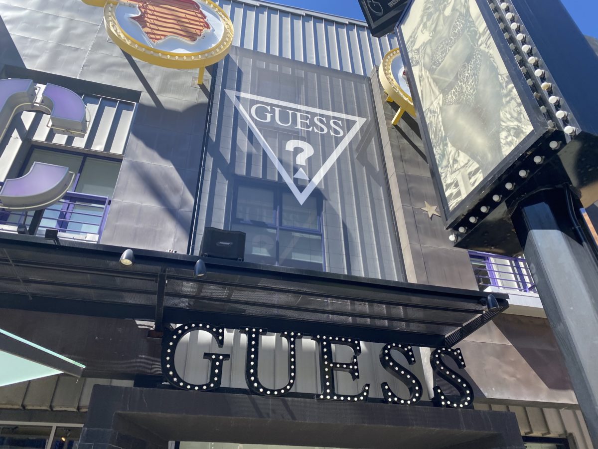 Guess Universal studios hollywood citywalk