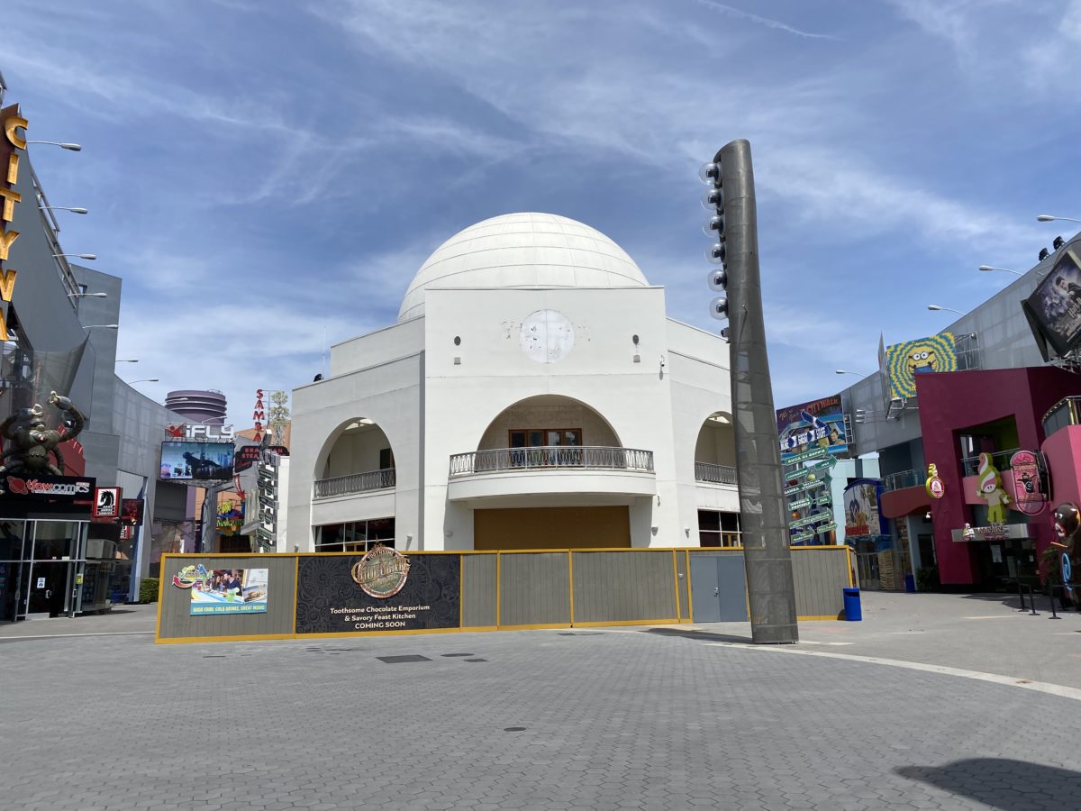 Universal Studios Hollywood CityWalk Toothsome Chocolate Emporium