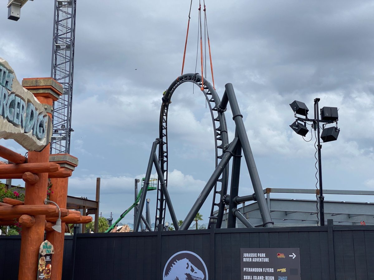 PHOTOS New Inversion Loop and Additional Track for Jurassic Park