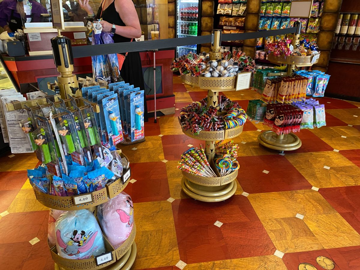 candy cauldron reopening disney springs