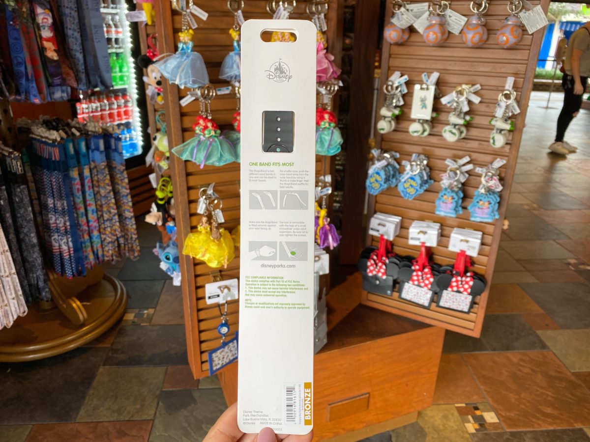 cinderella castle magicband 1