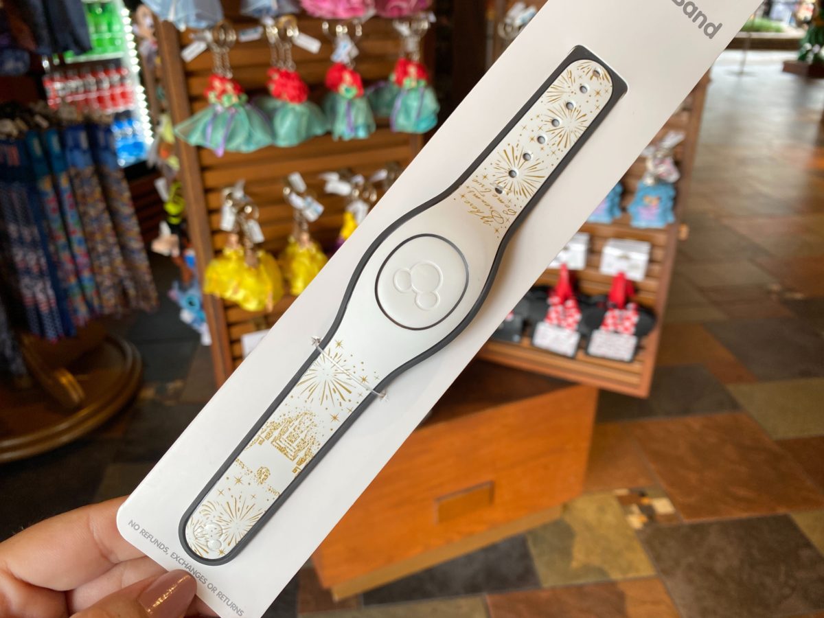 cinderella castle magicband 3