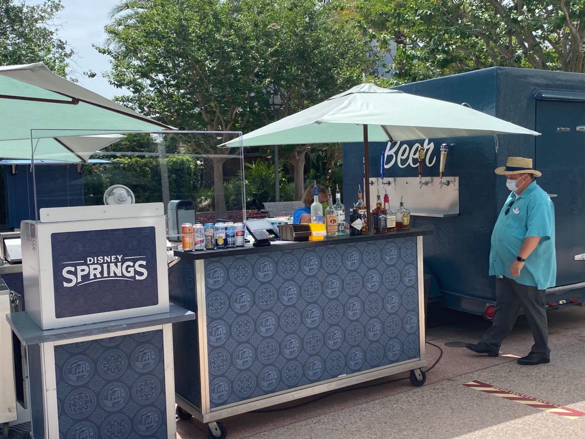 disney springs cocktail cart