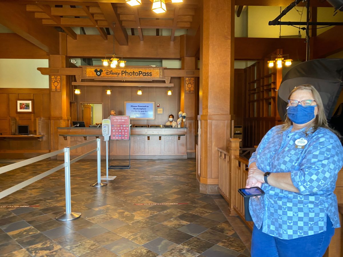 face masks sold at disney springs process 1