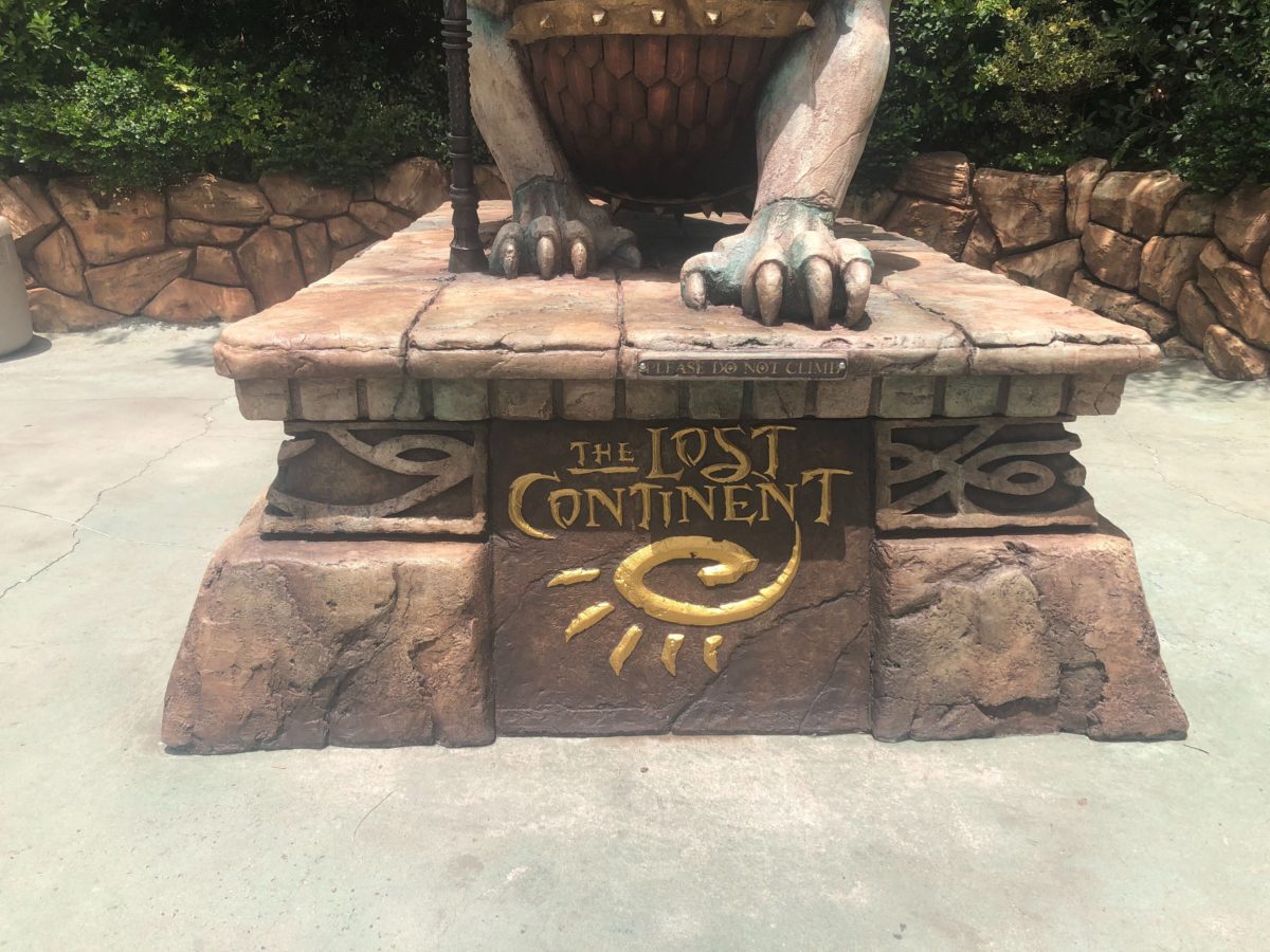 griffin repaint lost continent islands of adventure