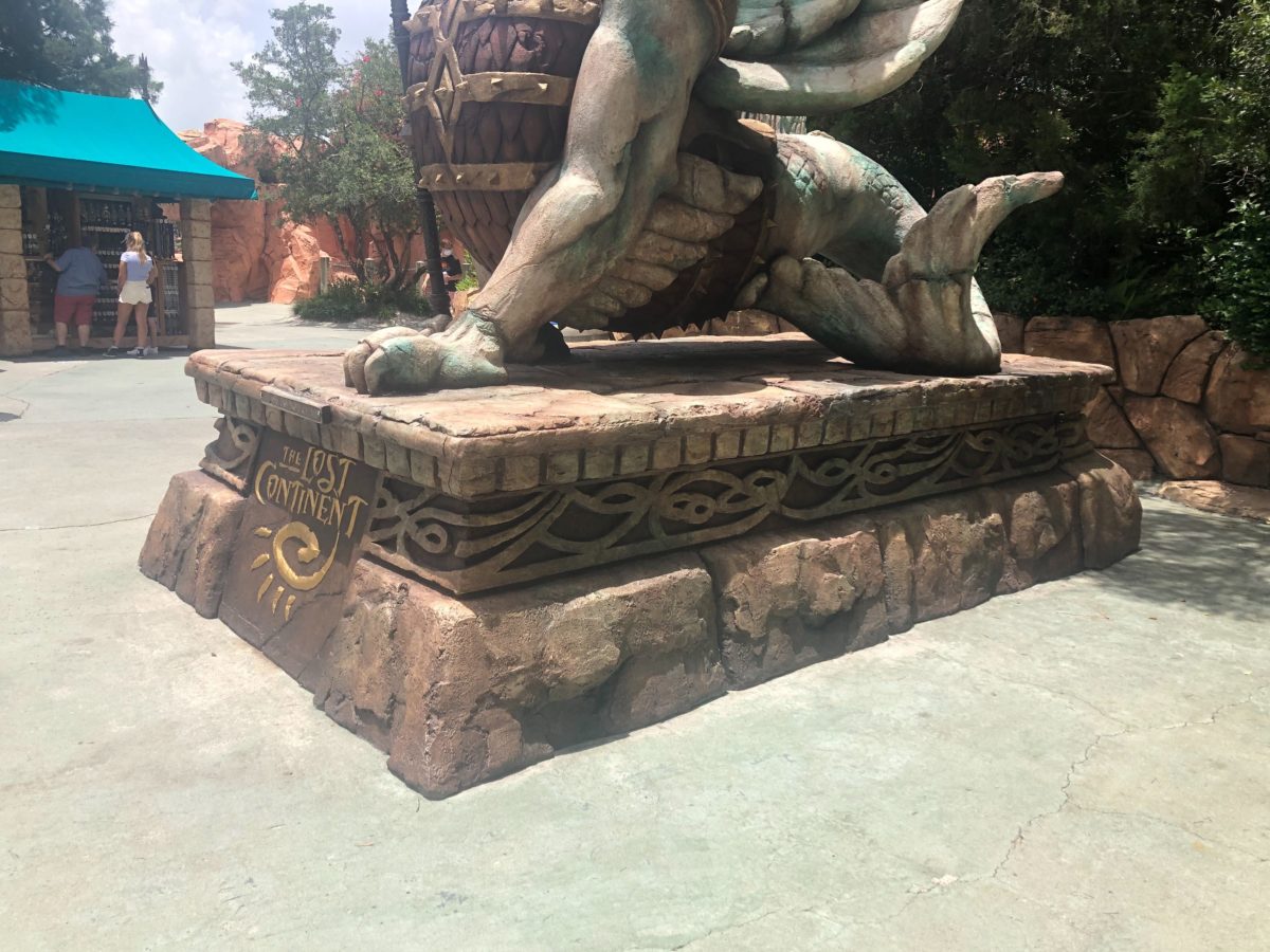 griffin repaint lost continent islands of adventure