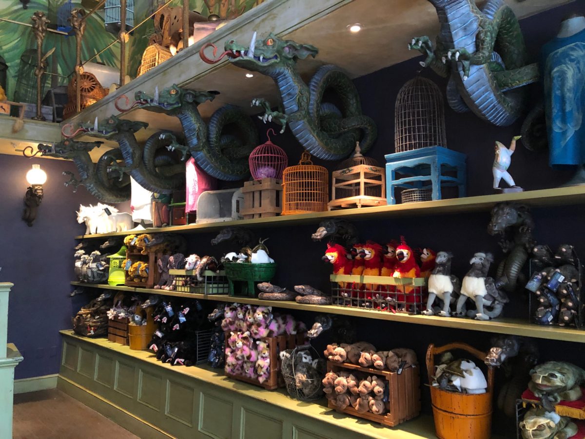 photos-the-magical-menagerie-reopens-at-the-wizarding-world-of-harry
