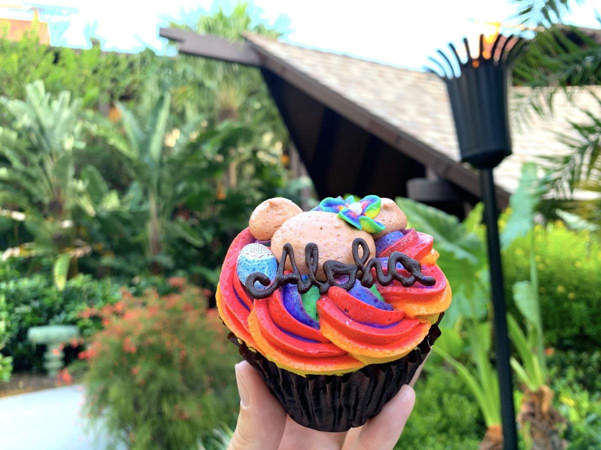 polynesian village reopening cupcake 11