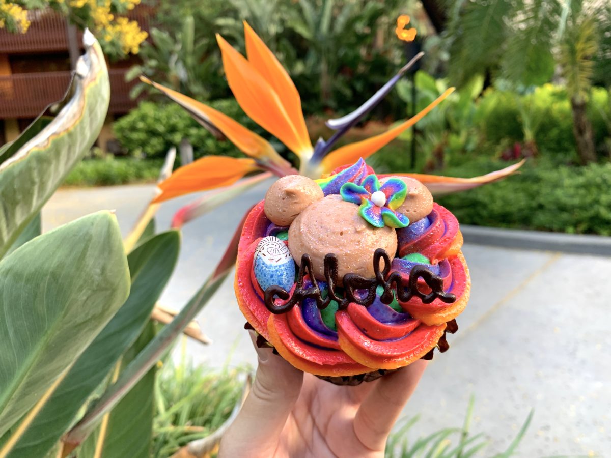 polynesian village reopening cupcake 14