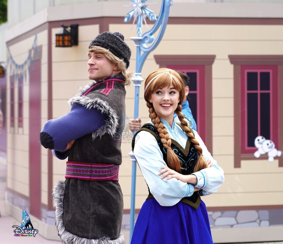socially distant meet and greets HKDL 5