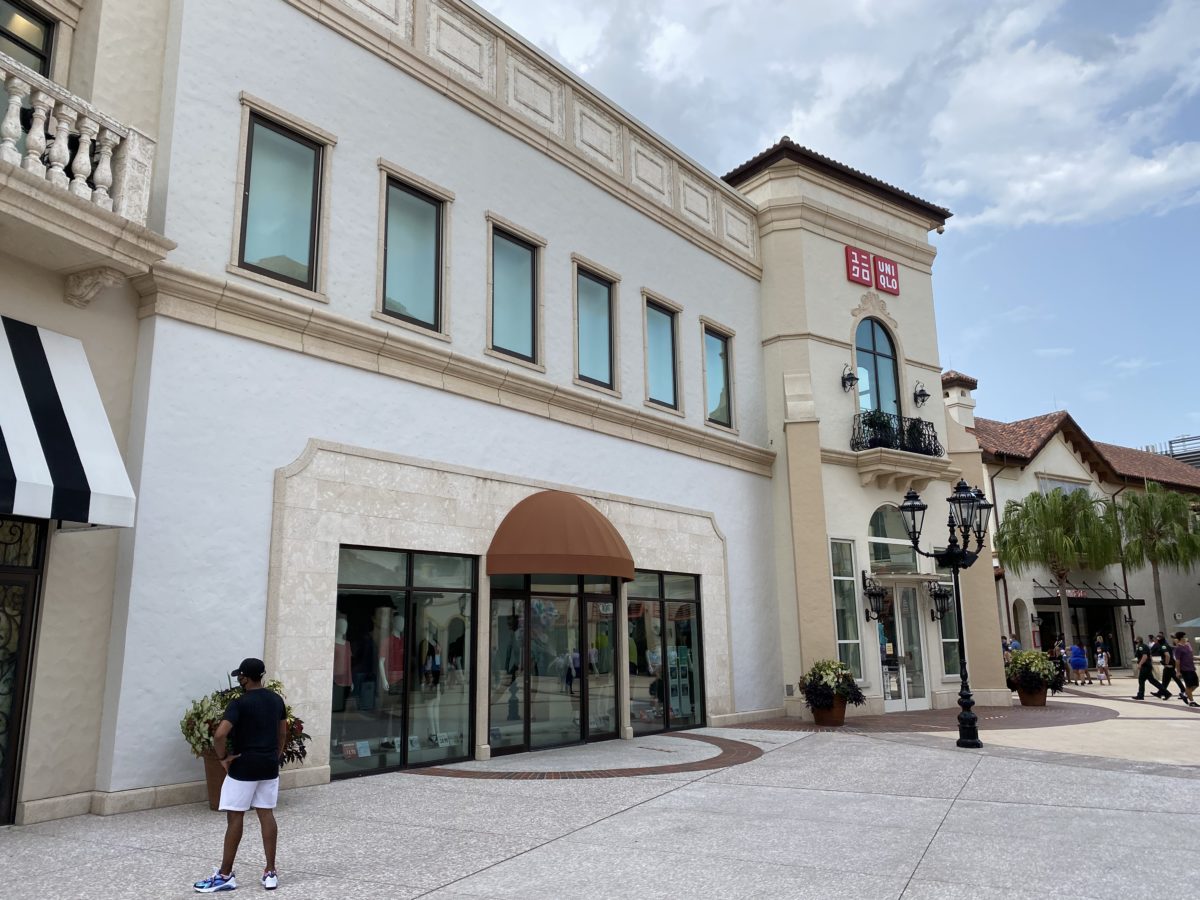 uniqlo covid 19 closure disney springs june 26 7