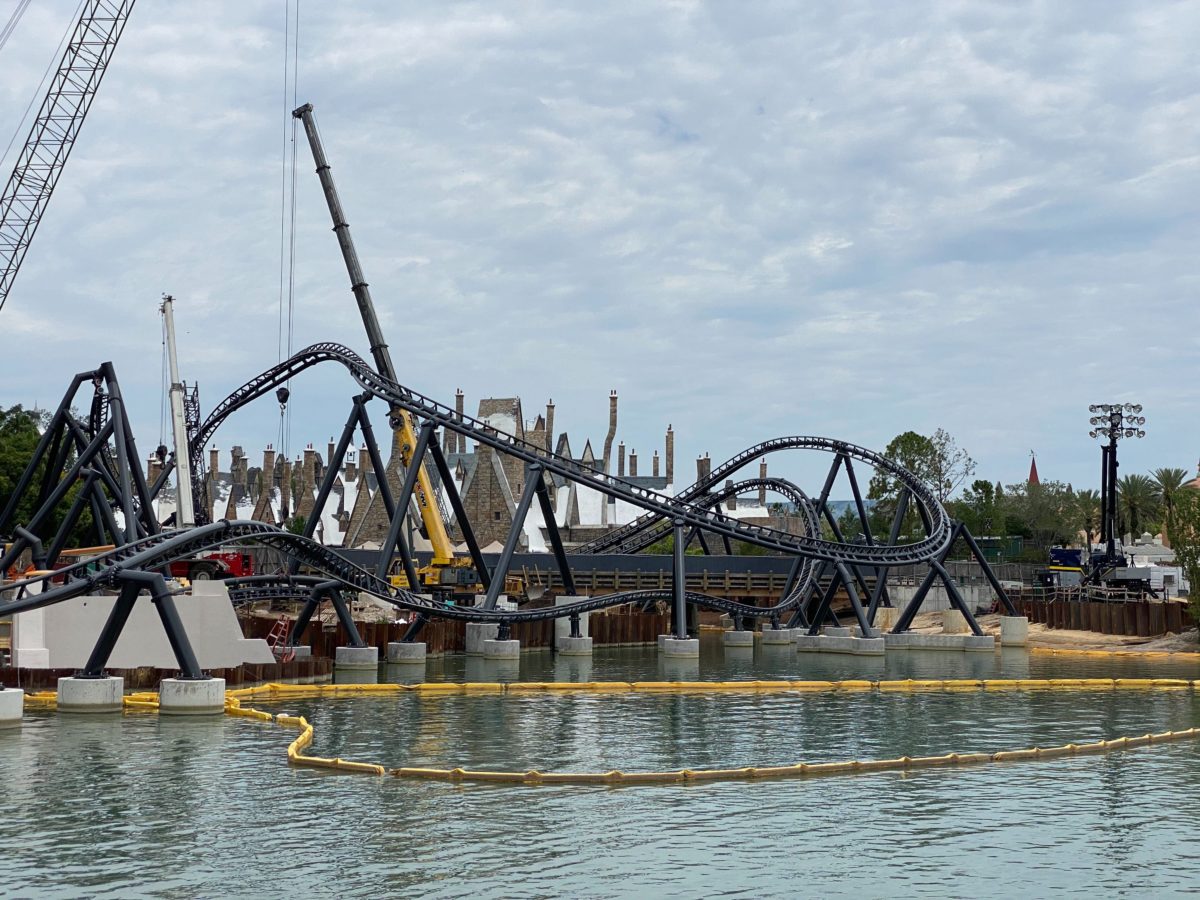 PHOTOS: Oscillating Helix Among New Roller Coaster Track ...