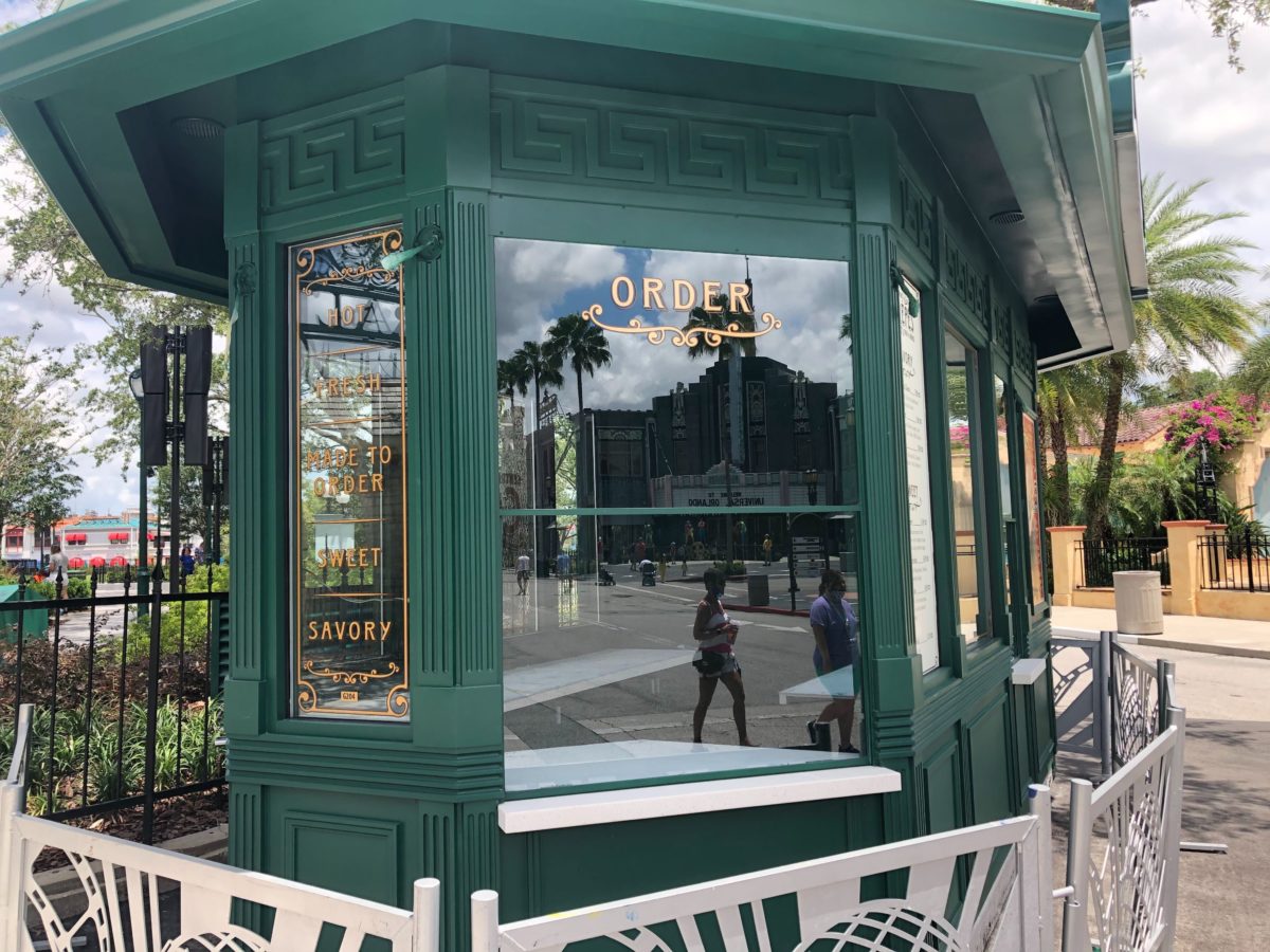 Central Park Crepes Universal Studios Florida Coming Soon July182020 UPNT Orlando 7