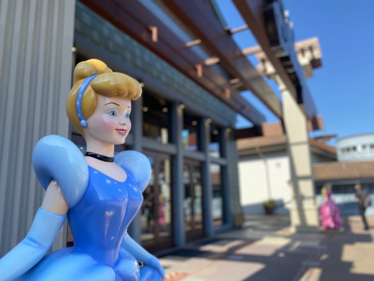 Cinderella Disney springs featured image hero