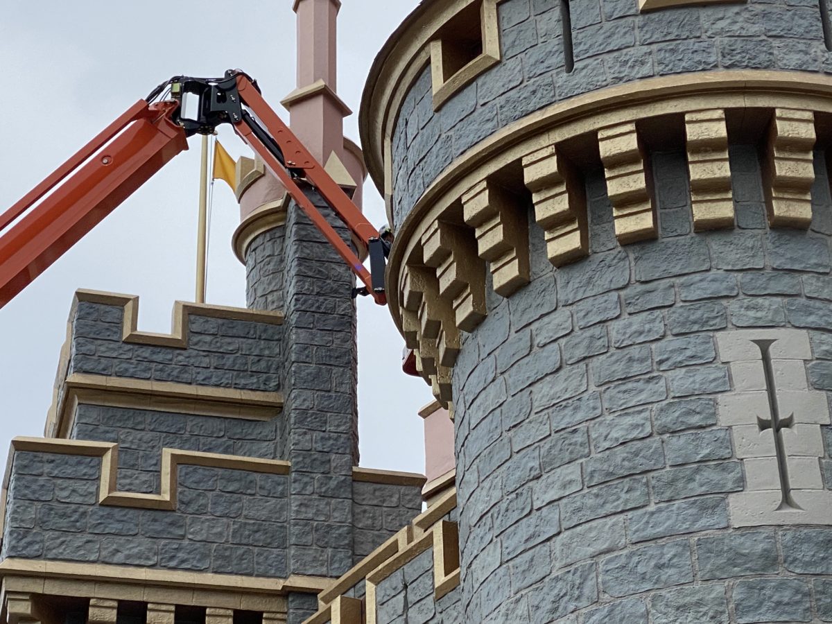 Cinderella castle makeover touch up magic kingdom 7232020