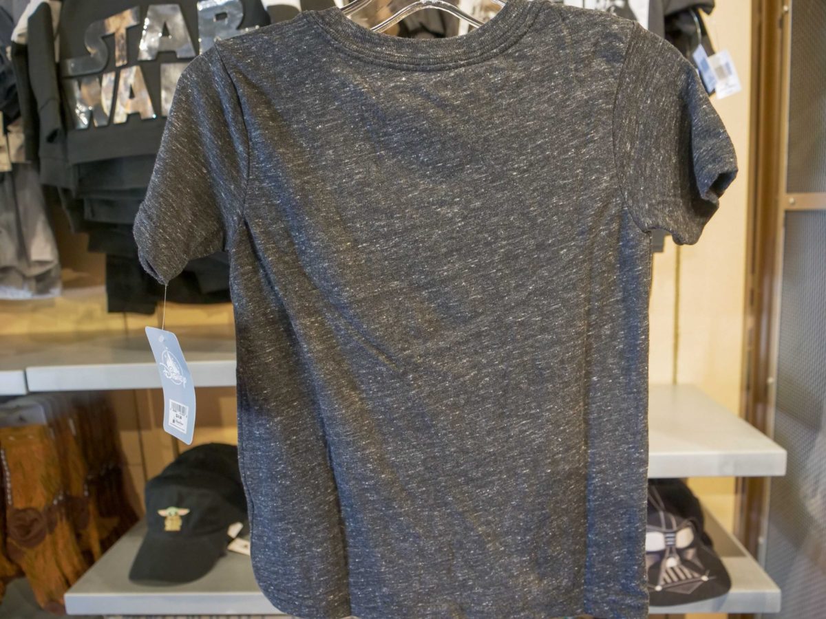 PHOTOS: New Baby Yoda “The Mandalorian” Shirt Arrives at Disney’s ...