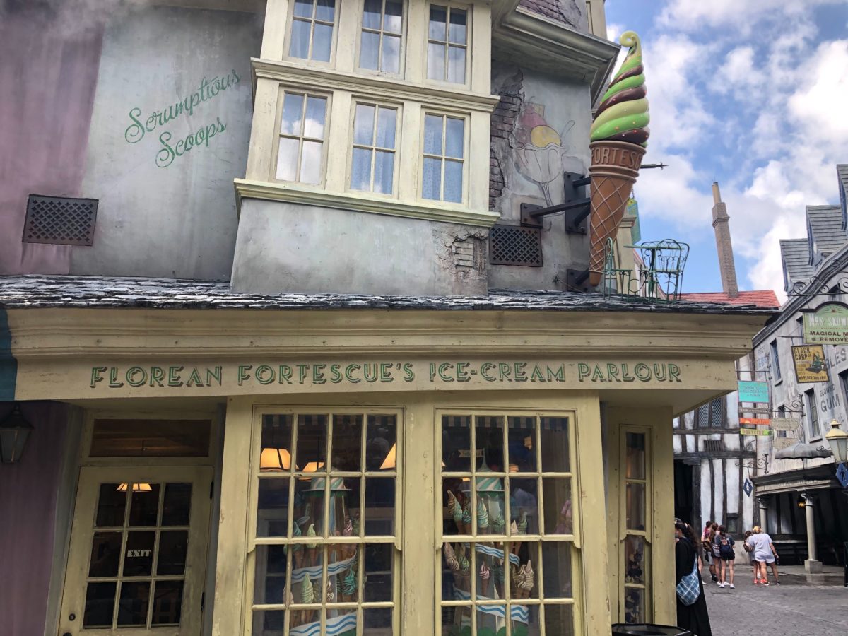 Florean Fortescues Ice Cream Parlour Diagon Alley exterior shop pic july2020