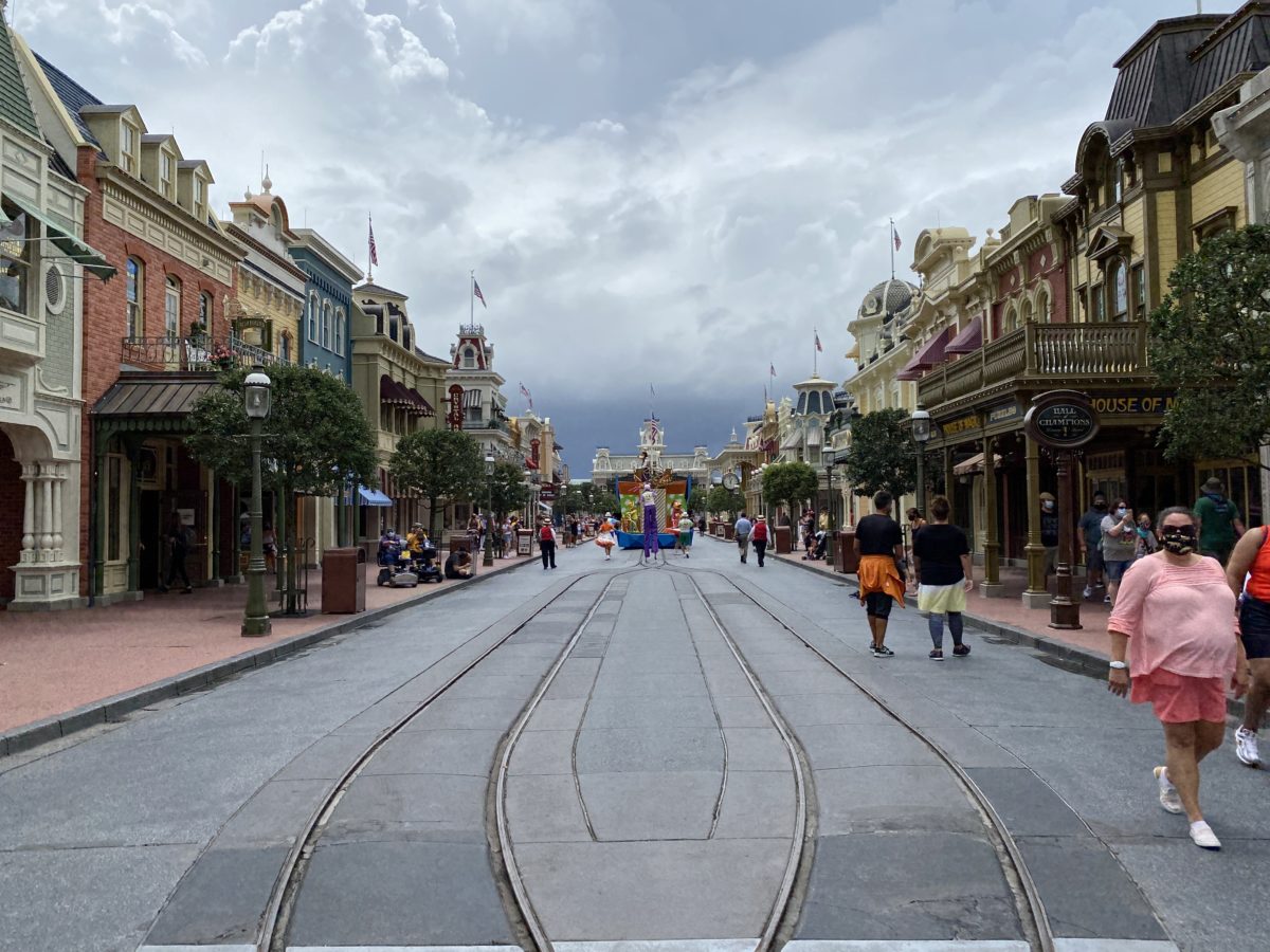 Following goofy cavalcade Main Street USA Magic Kingdom 7232020