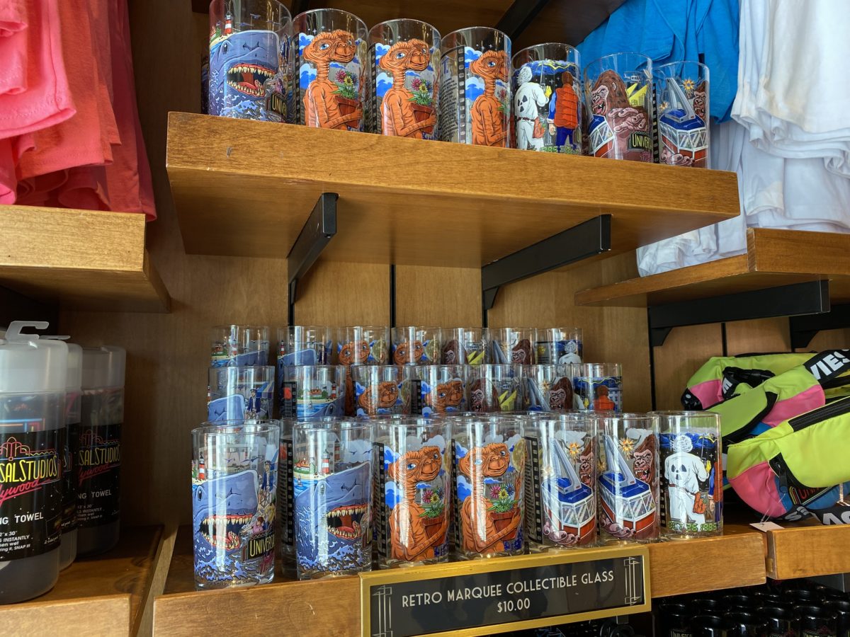 Attraction Universal Cups