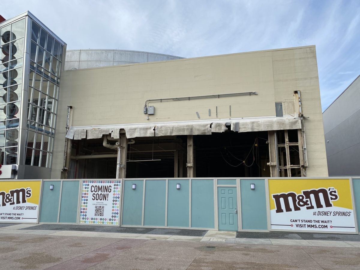 Mm construction Disney springs facade demolition