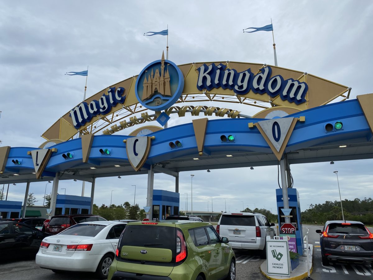 Parking lot entrance magic kingdom 7232020