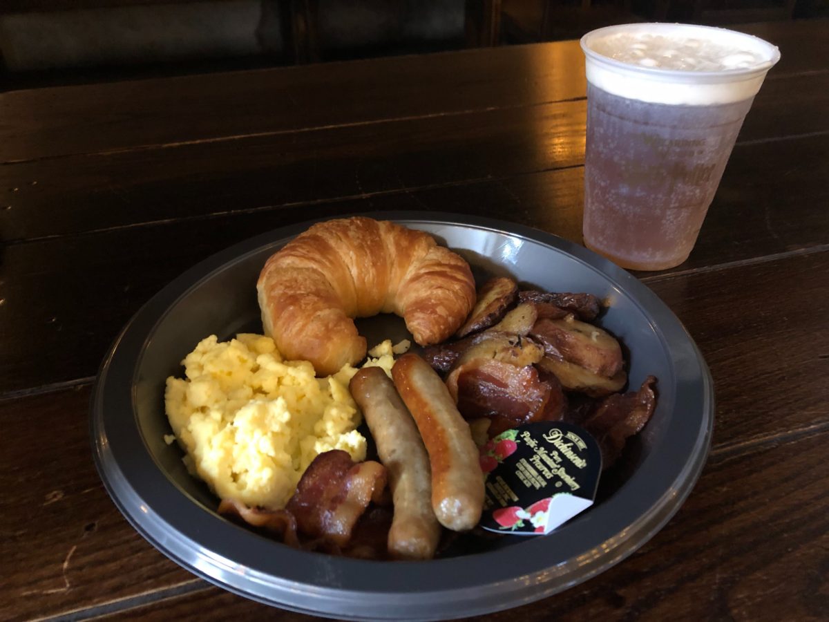 American Breakfast Platter with Butterbeer Diagon Alley Leaky Cauldron Universal Studios Florida