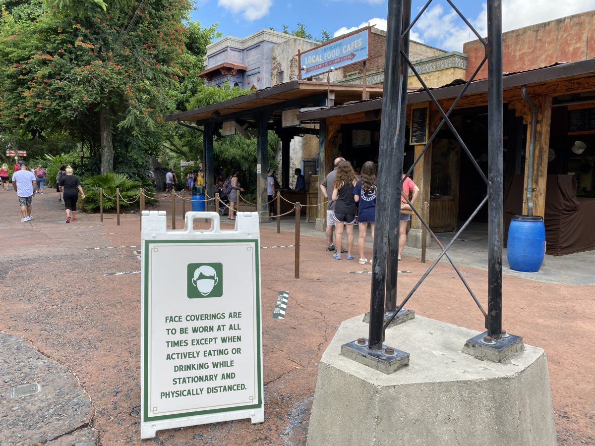 Updated mask policy sign animal kingdom 7242020