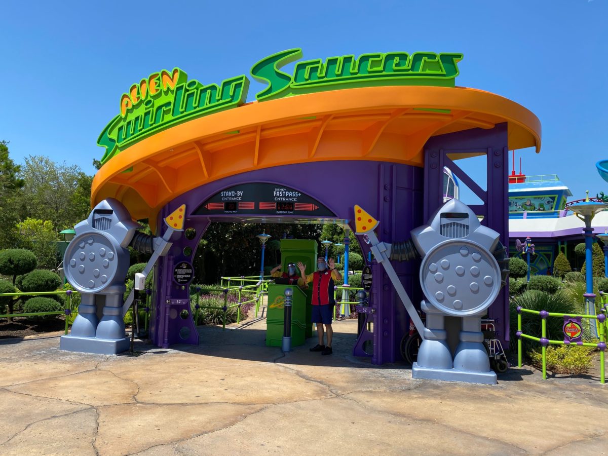 alien swirling saucers 11