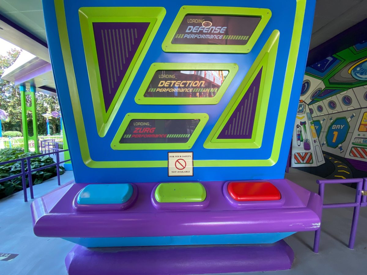 swirling saucers disney