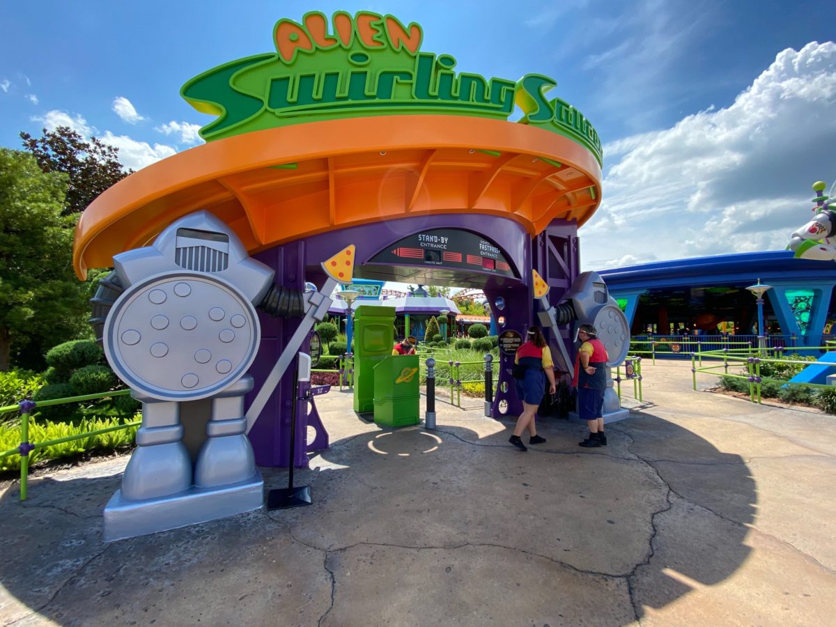 disney swirling saucers