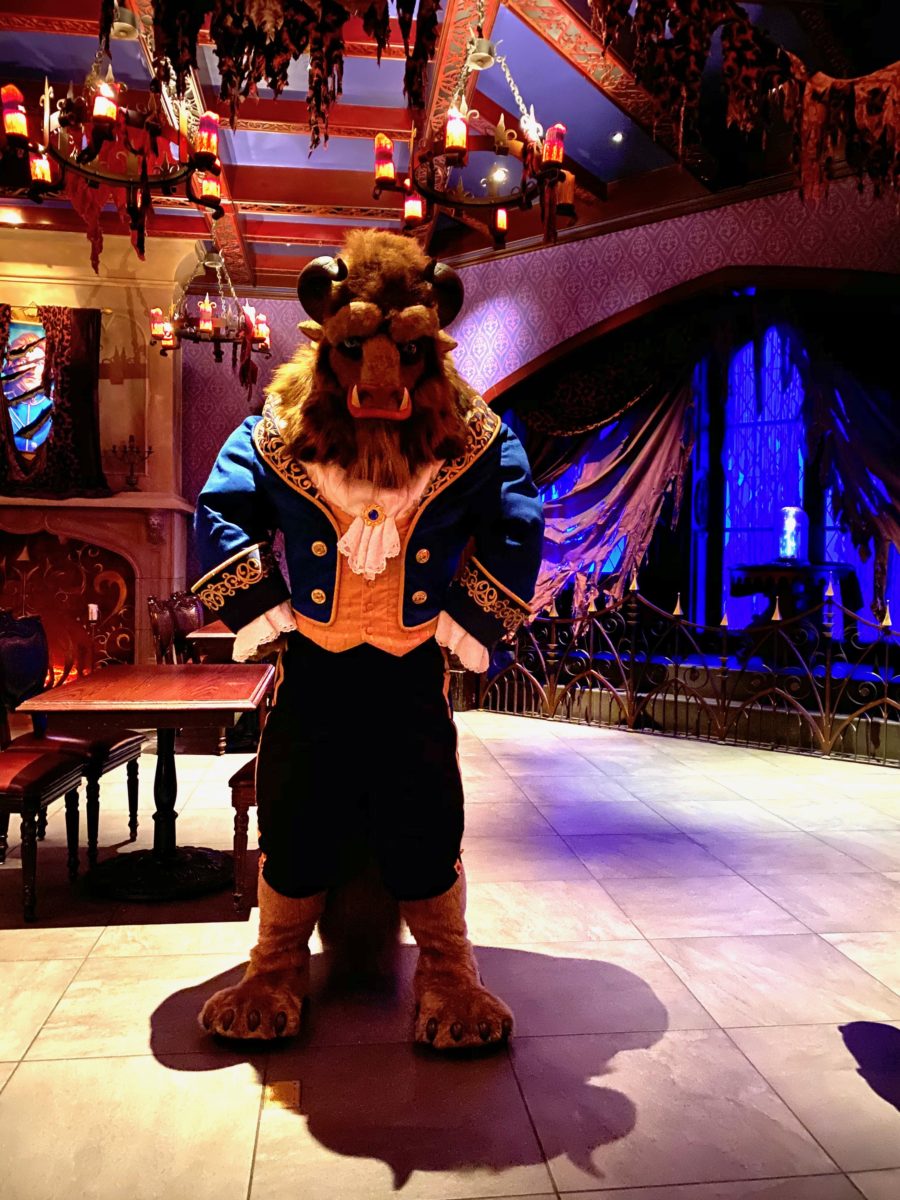 Review A Socially Distanced Dinner At Be Our Guest Restaurant In The Magic Kingdom Plus An Unexpected Appearance From The Beast Wdw News Today